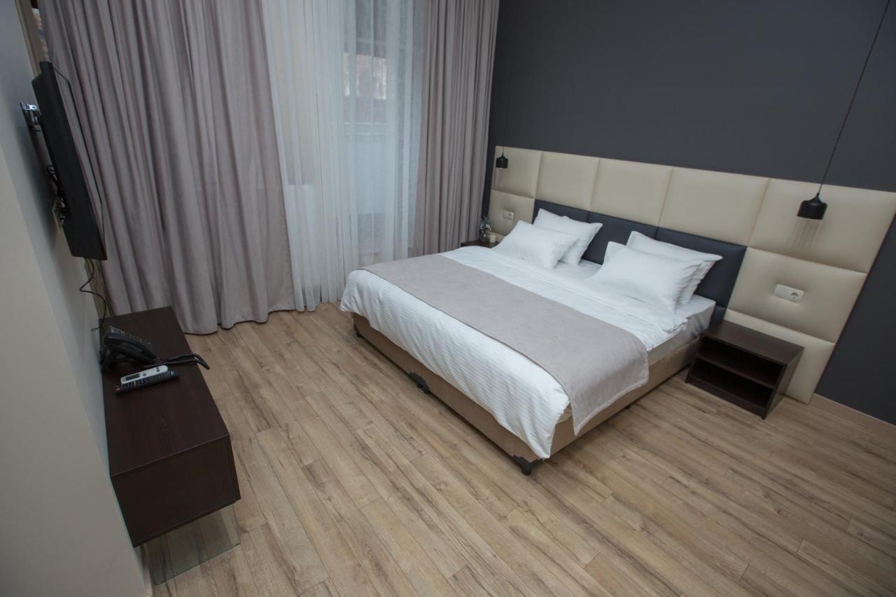 History Hotel Tbilisi Exteriör bild